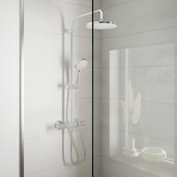 Hansgrohe Vernis Blend Showerpipe 200 1 jet zuhanyrendszer, termosztátos csapteleppel, króm Hansgrohe Vernis Blend Showerpipe 200 1 jet zuhanyrendszer, termosztátos csapteleppel, króm